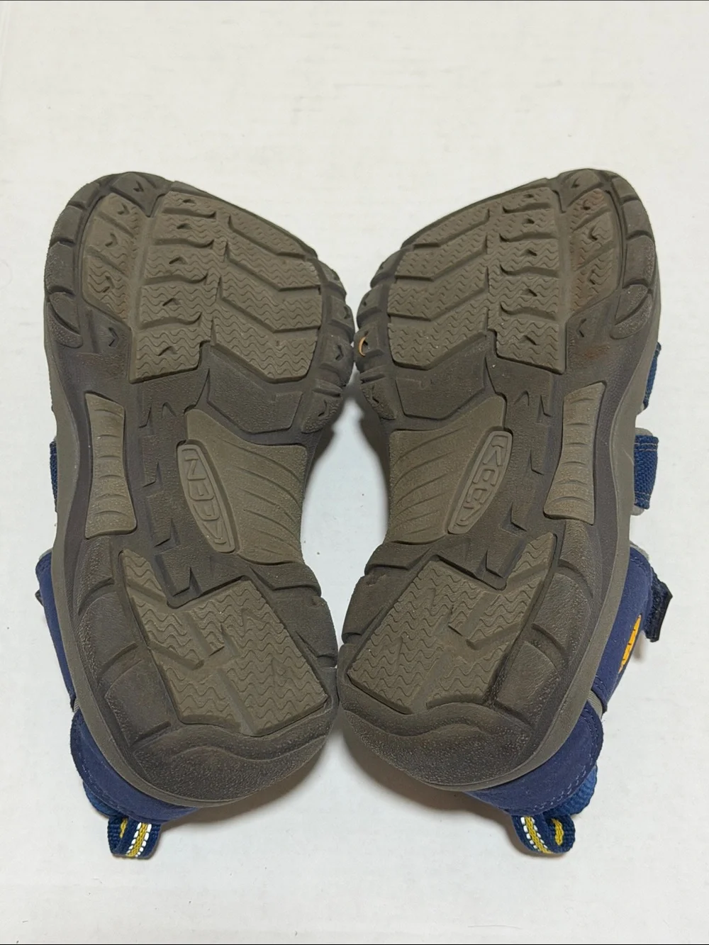 KEEN Big Kids' Newport H2 Shoe Sandal - Kids Size 4